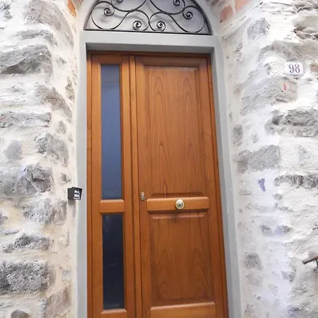 Sandra's * Popiglio